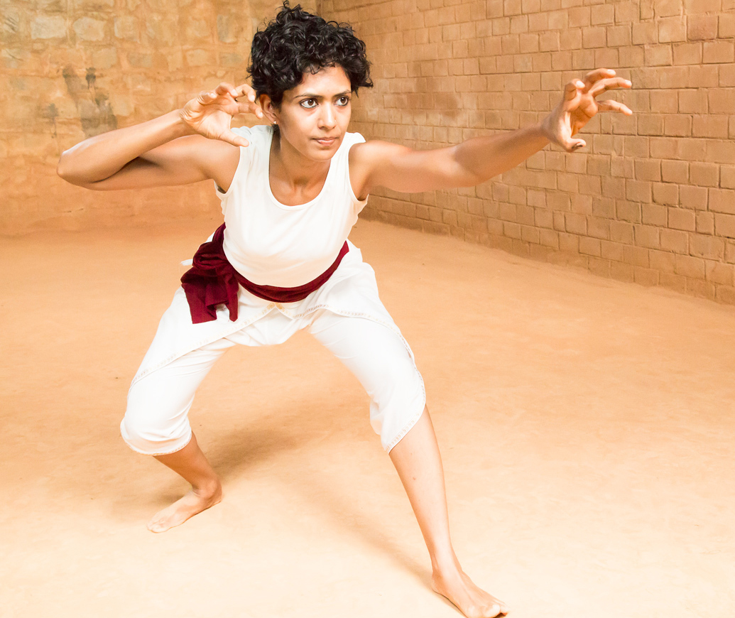 Marjaravaddivu (Cat Posture)