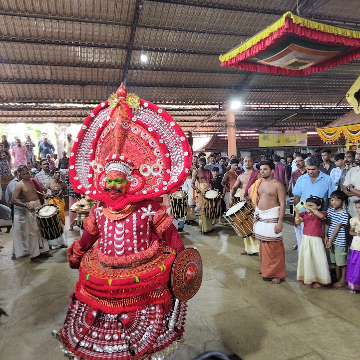 Manju Nathan Theyyam