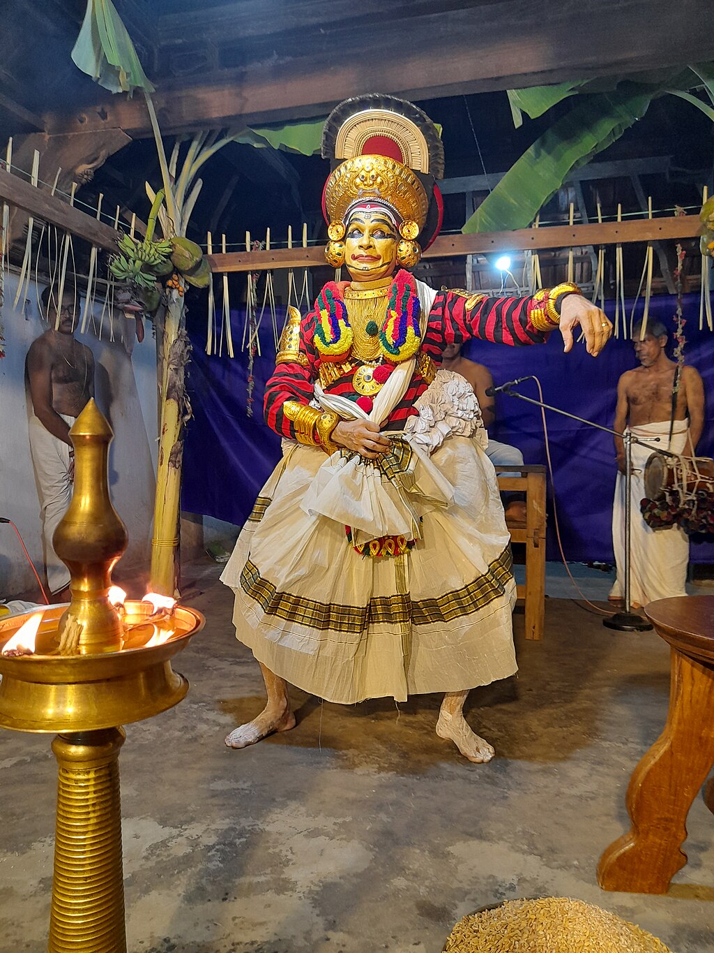 Mathavilasam Chakyar Koothu performed mainly in Shiva temples