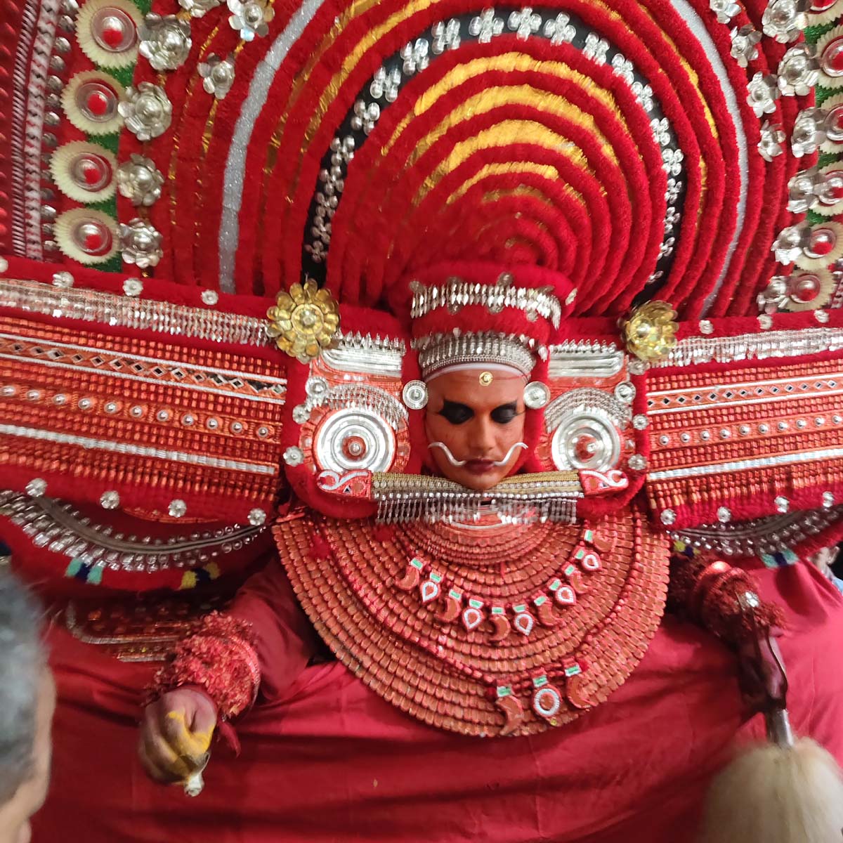 Puthiya Bhagavathy Theyyam